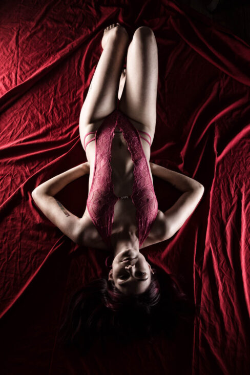 positivelycomplicated-red-background-pink-outfit-boudoir-shoot-norman-ok