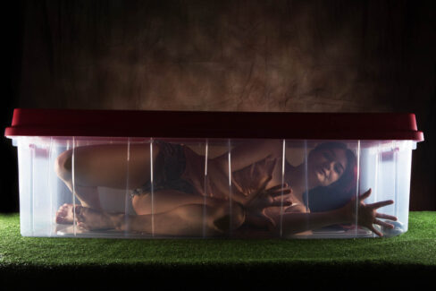 positivelycomplicated-model-storage-shoot-dark-themed-norman-ok