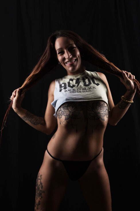 cannabliss-kitten-ac-dc-shirt-portrait-photography-moore-ok