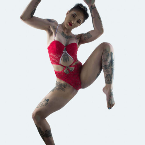 kiaja-bwa-cherry-seen-from-below-themed-photographer-moore-ok