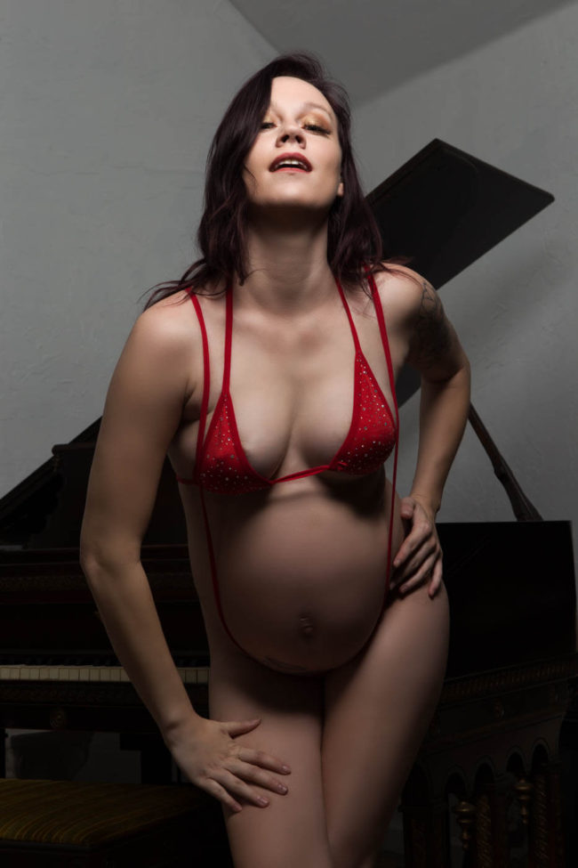 Cat H Marie is red right before a meal