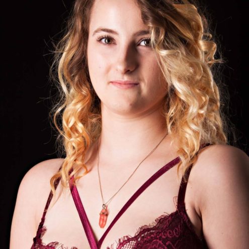 Joey Renee's pretty head shot