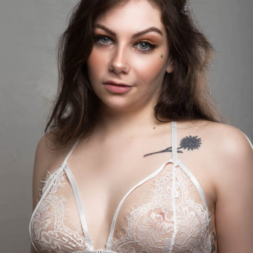 Queenie BoBeenie in White Lingerie