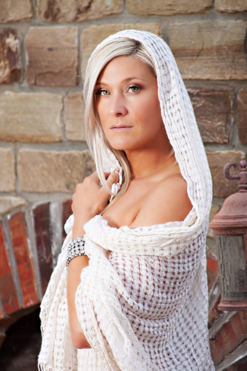 oklahoma-professional-model-elsa-spikes