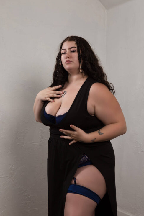 bree-black-dress-brunette-okc-ok